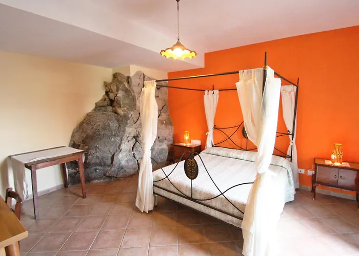 Casarufolo Paradise Guest house 4*