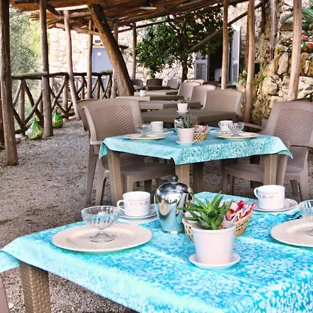 Guest house Casarufolo Paradise 2*