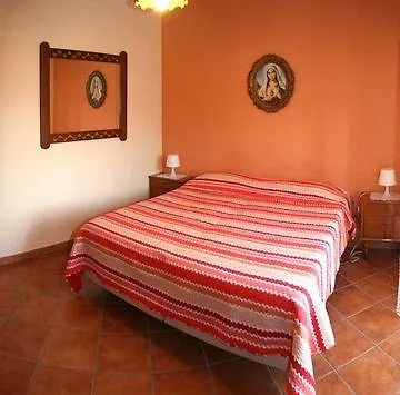 Casarufolo Paradise Penzion 2*