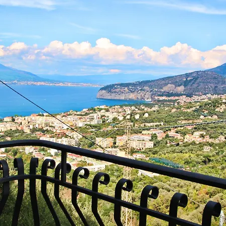 Gæstehus Casarufolo Paradise Sorrento